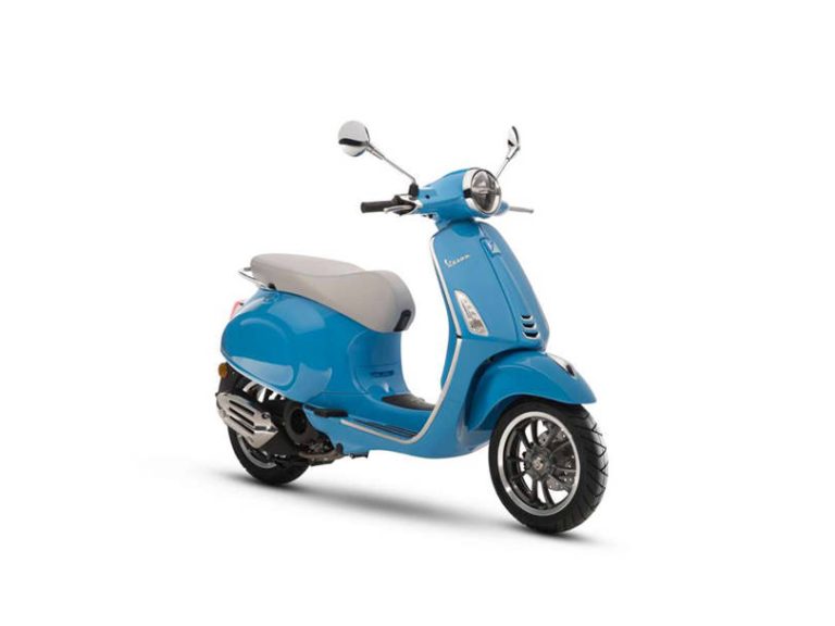 Home 18 Vespa Primavera 150 blue